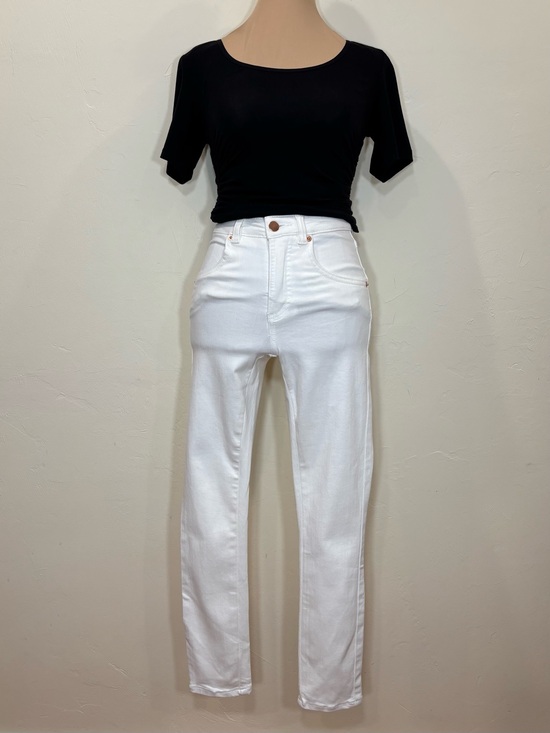 Universal Standard Denim - NEW Universal Standard Seine High Rise Skinny Jeans in White, Size 00